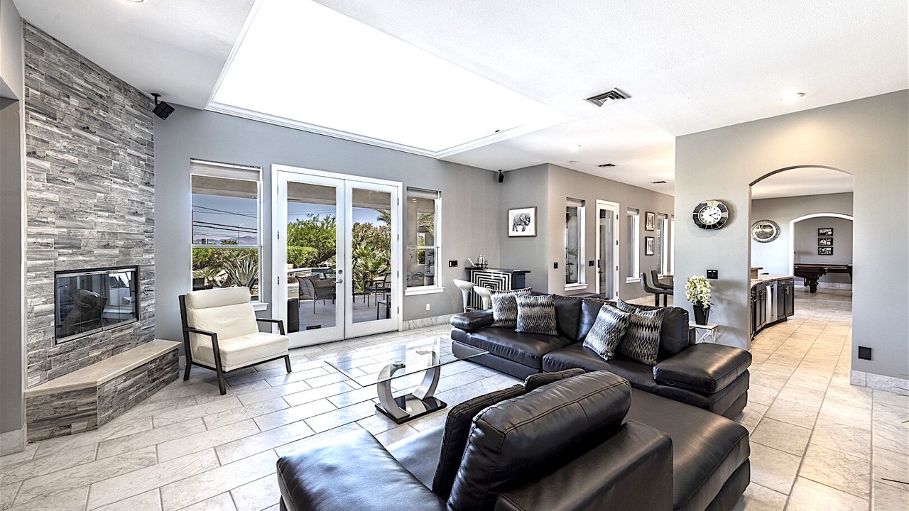Photo of Bedroom in Canyon Gate