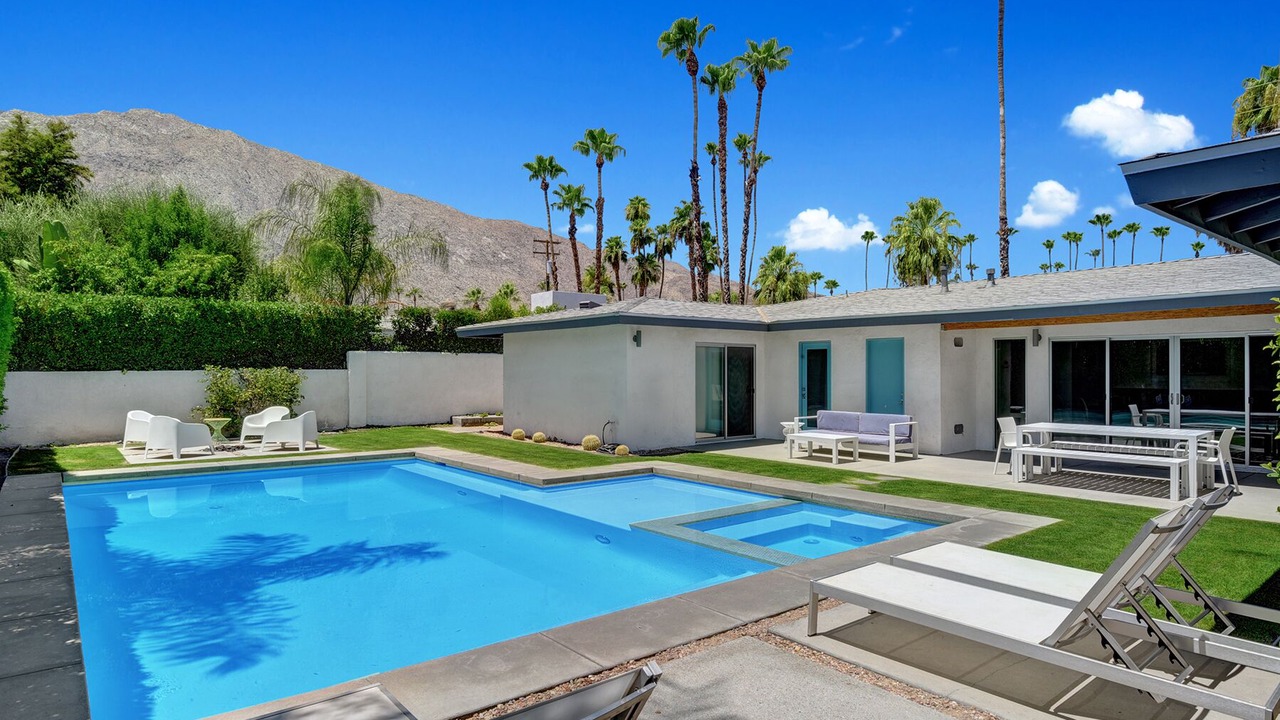 Photo of Outdoor in Tahquitz River Estates