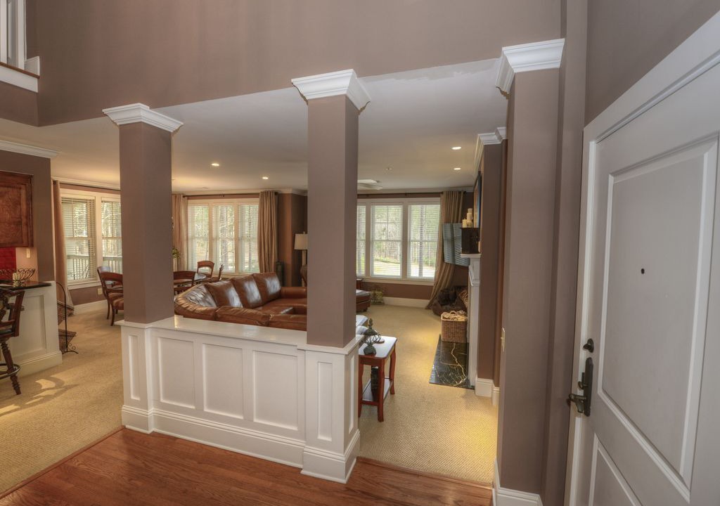 Photo of Livingroom in Lake Oconee