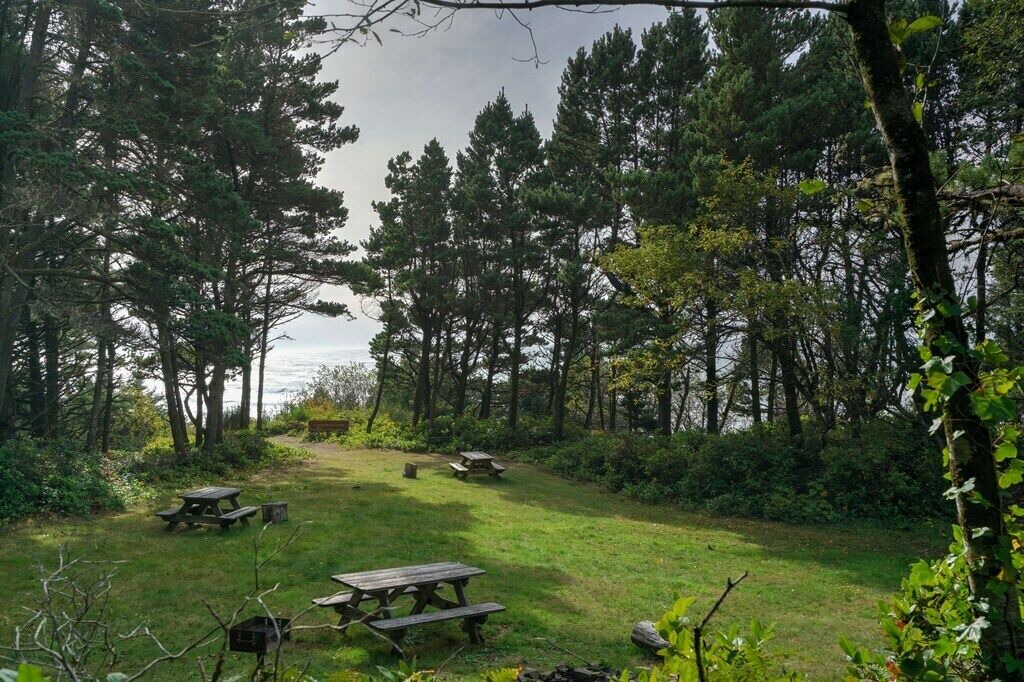 Photo of Others in Otter Rock
