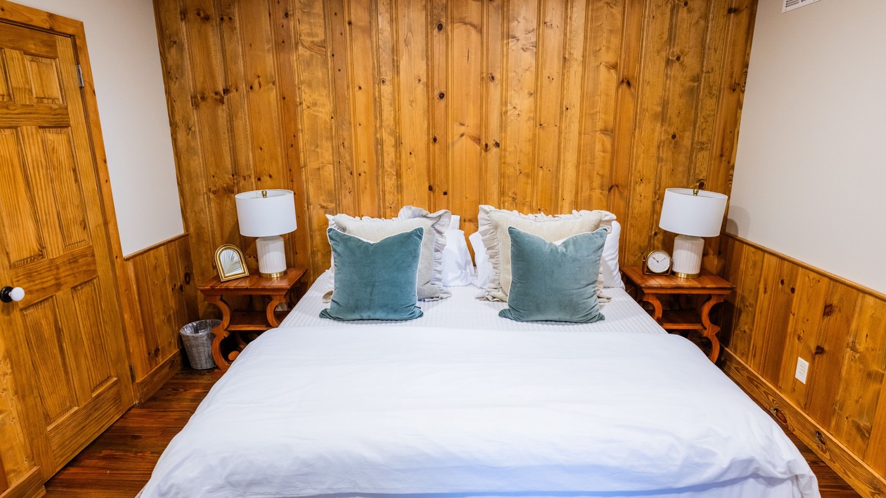 Photo of Bedroom in St. Simons Island