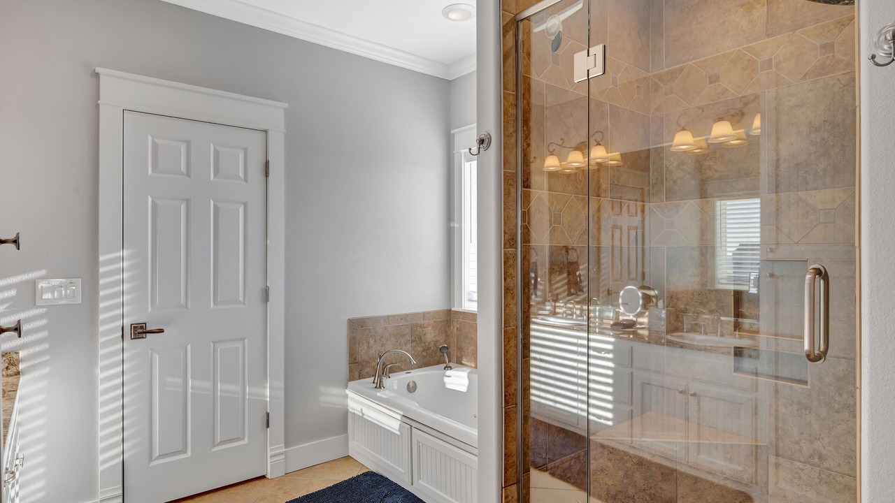 Photo of Bathroom in Crystal Beach