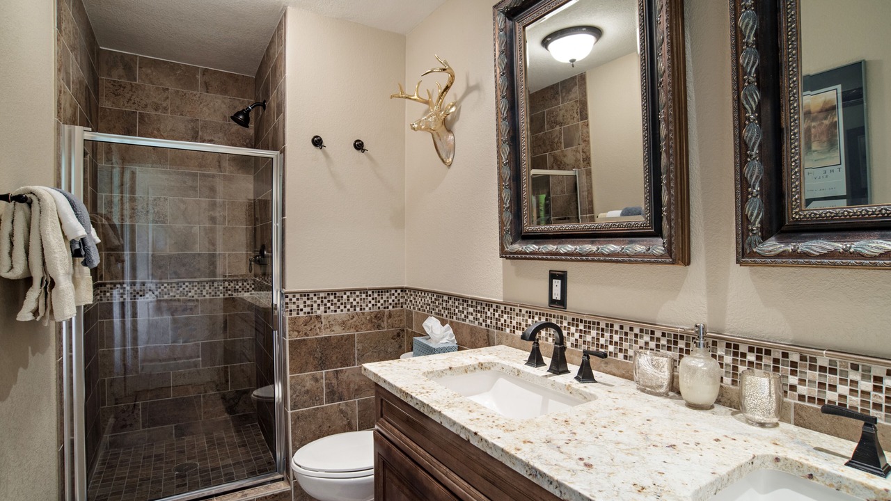 Photo of Bathroom in Carbondale