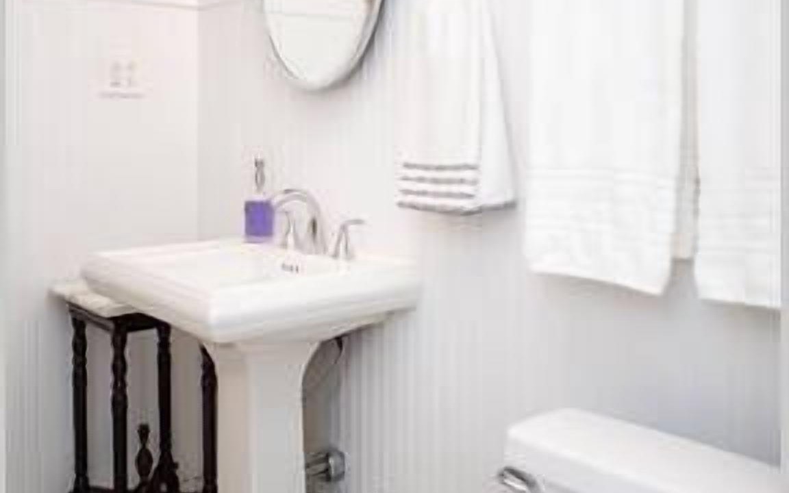 Photo of Bathroom in Lower Queen Anne