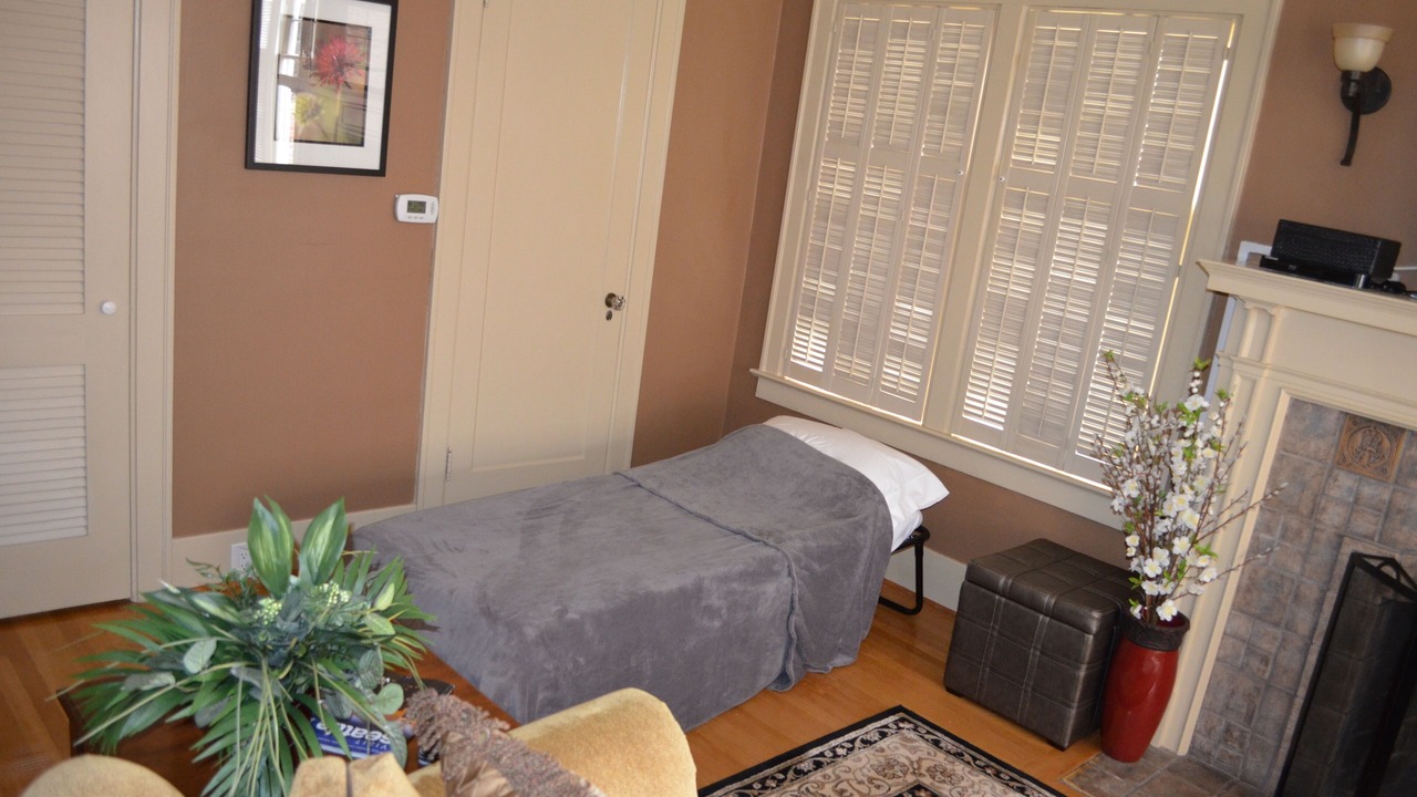 Photo of Bedroom in Lower Queen Anne