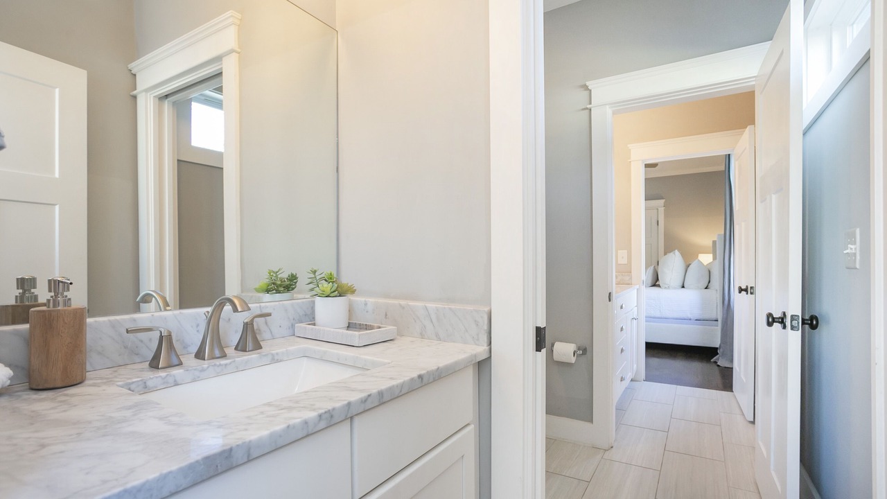 Photo of Bathroom in The Nations