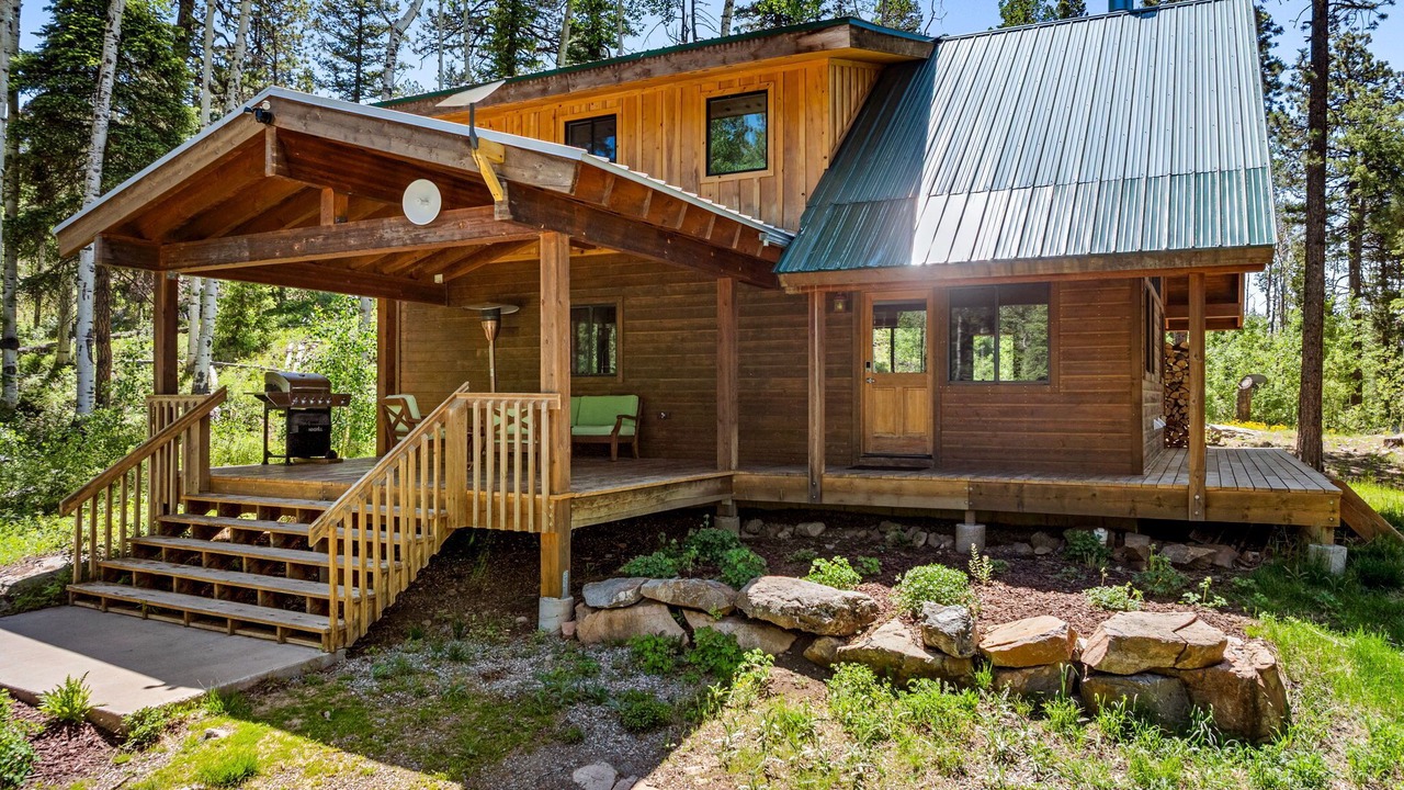 Photo of Outdoor in Columbine Lake