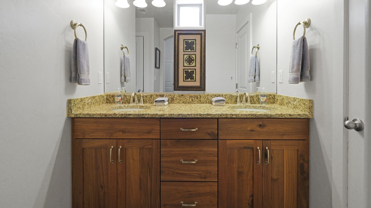 Photo of Bathroom in La Verkin