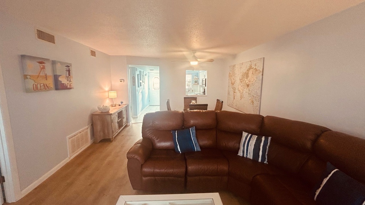 Photo of Livingroom in Siesta Key