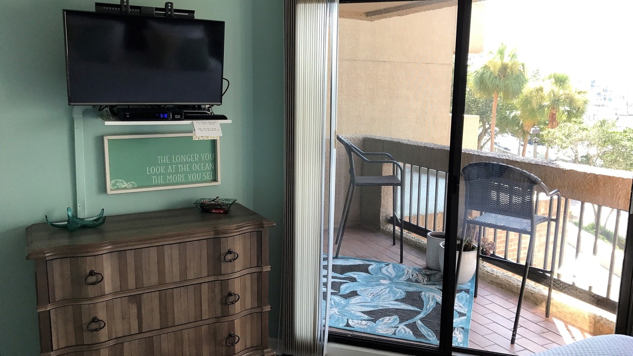 Photo of Patio Balcony in Shelter Cove