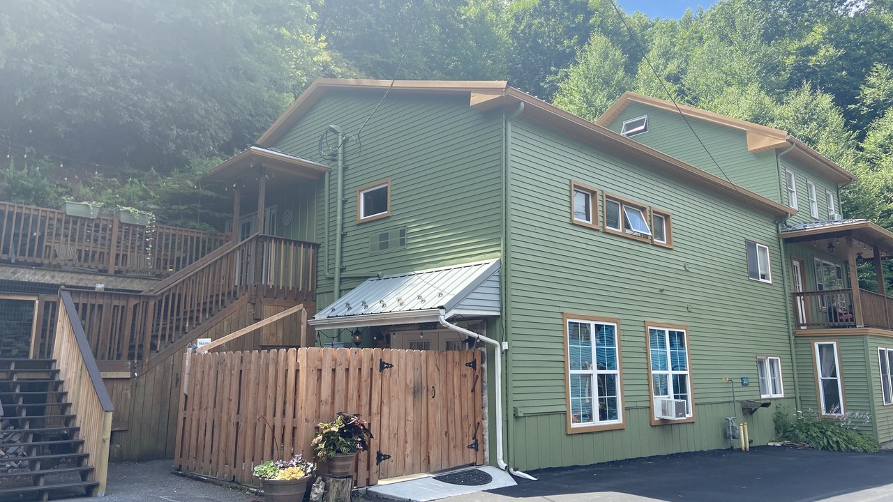 Photo of Outdoor in Ashfield