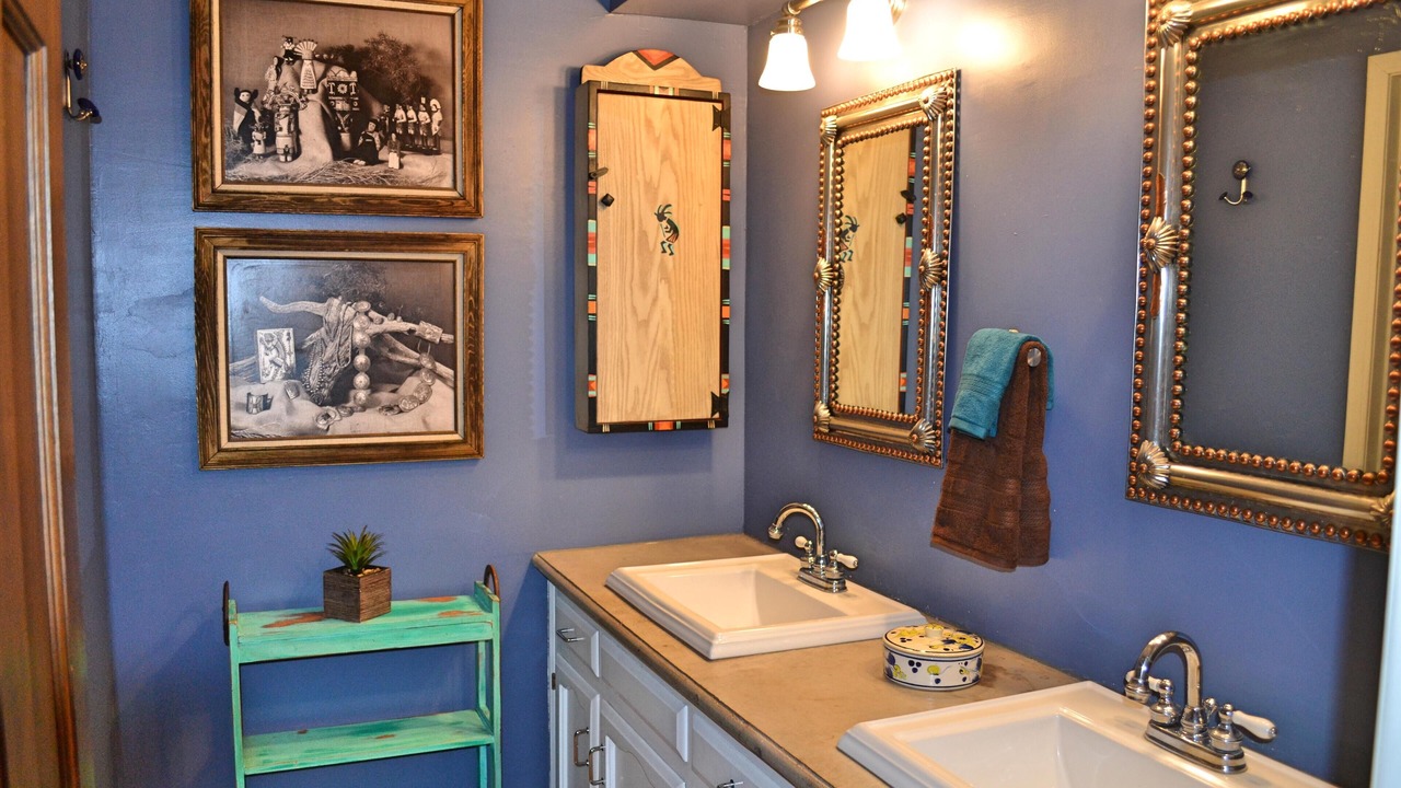 Photo of Bathroom in Huning Castle