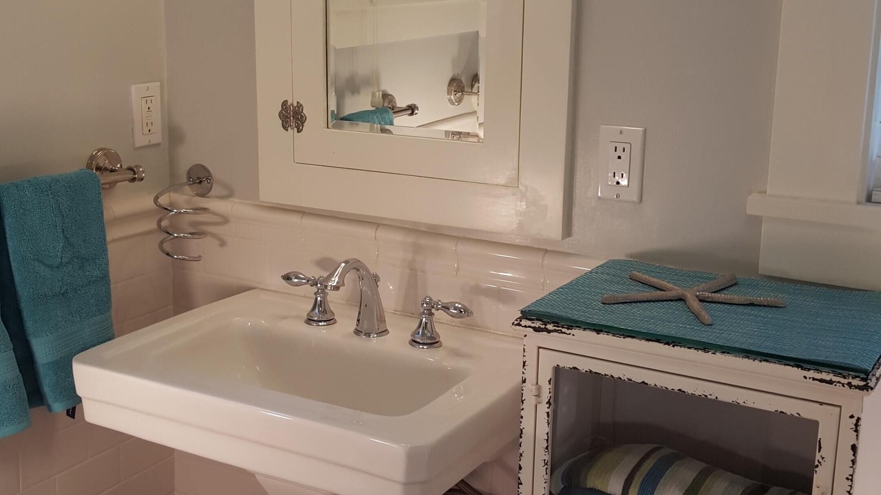 Photo of Bathroom in North Admiral