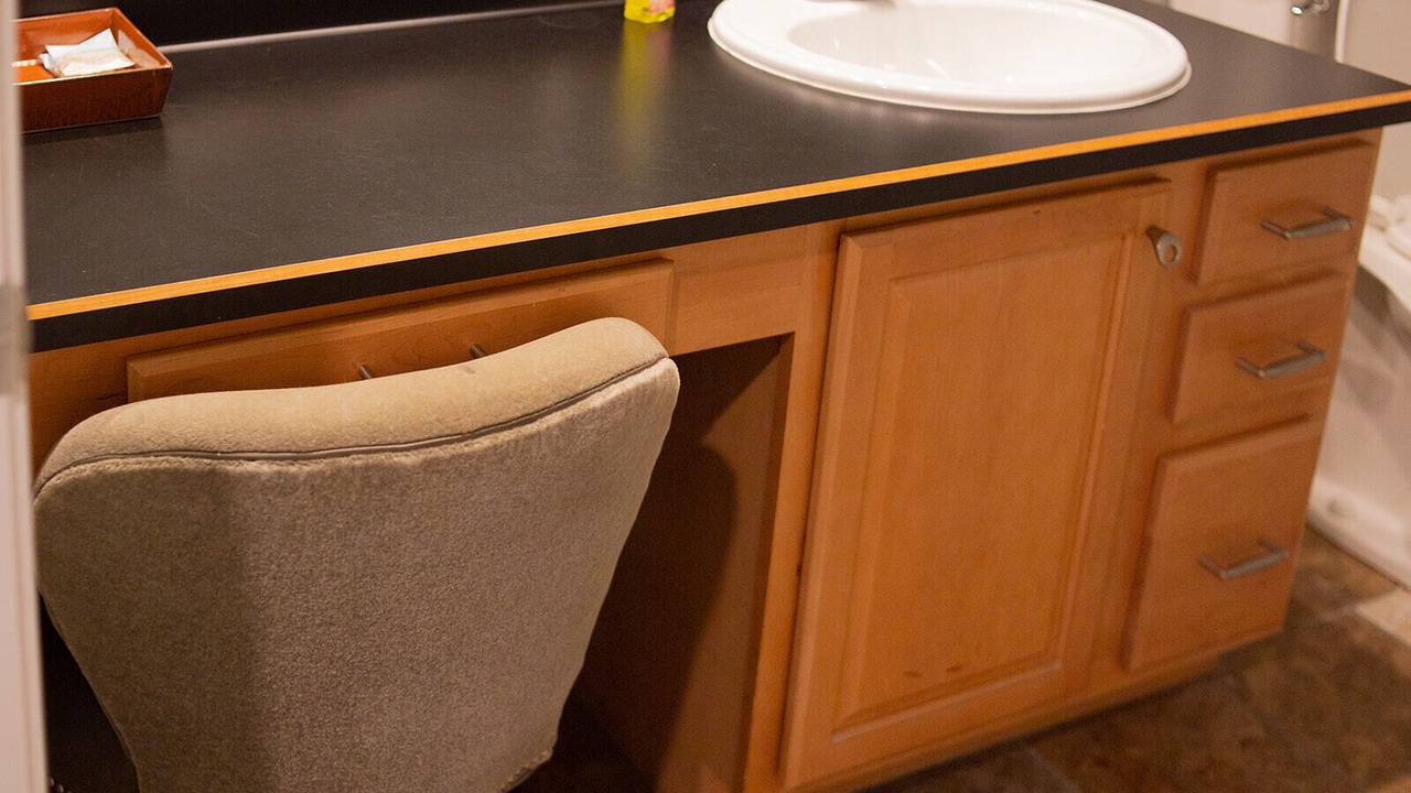 Photo of Bathroom in Arcadian Shores
