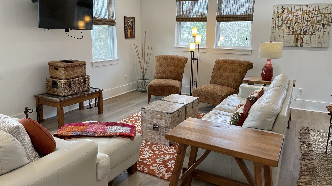 Photo of Livingroom in West Riverside
