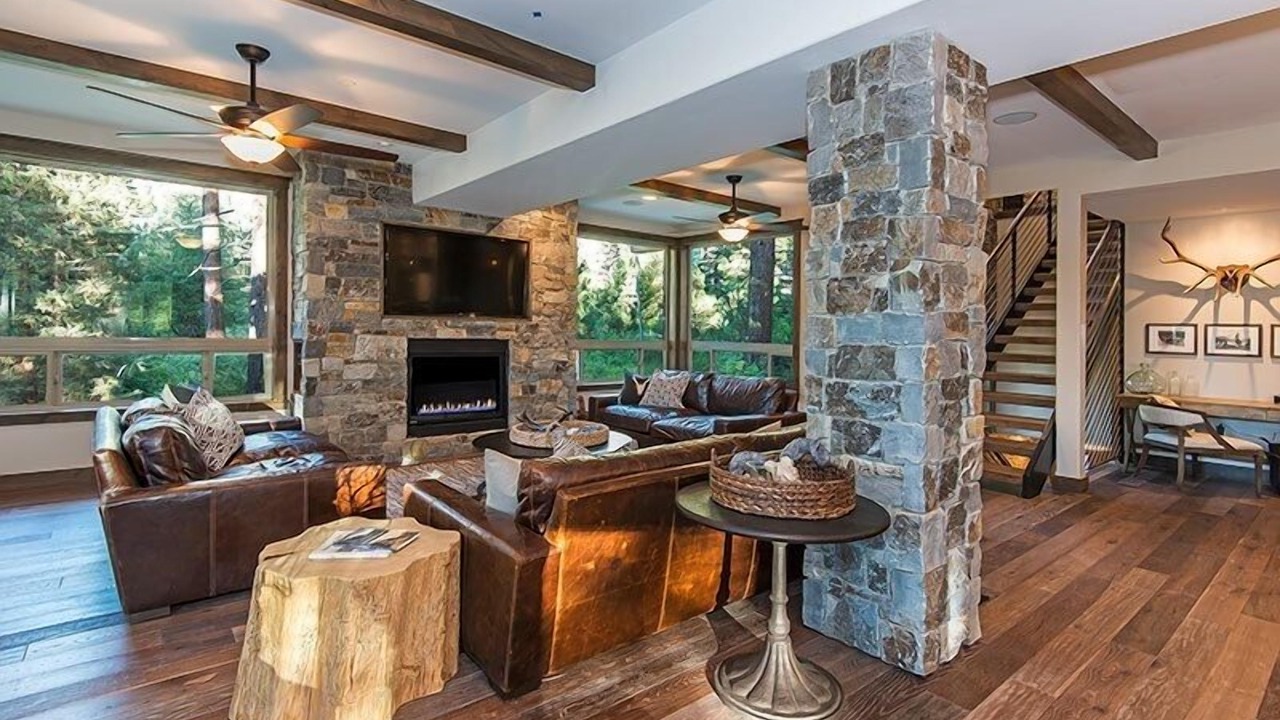 Photo of Livingroom in South Lake Tahoe