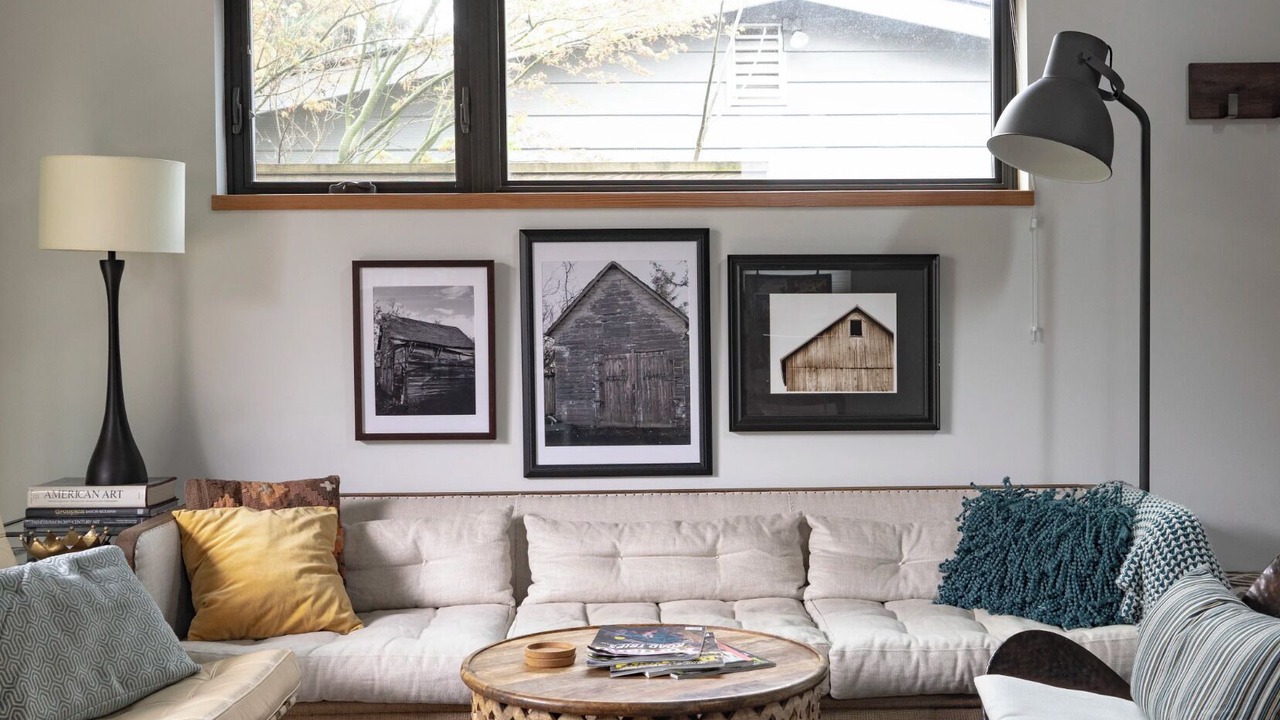 Photo of Livingroom in Hosford-Abernethy