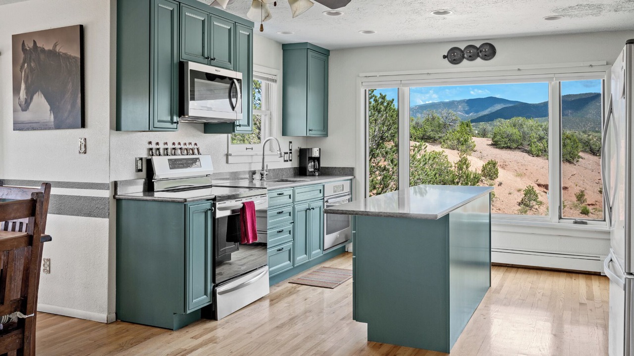 Photo of Kitchen in Northeast Santa Fe
