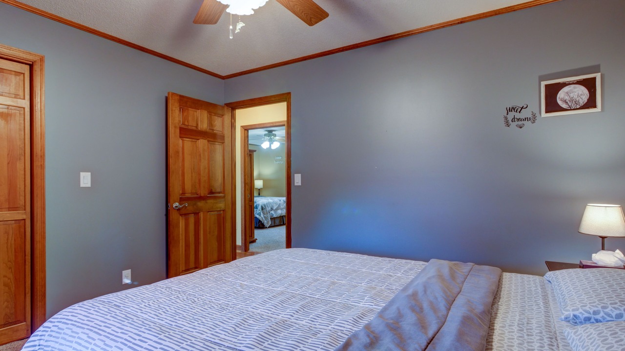 Photo of Bedroom in Lupton City