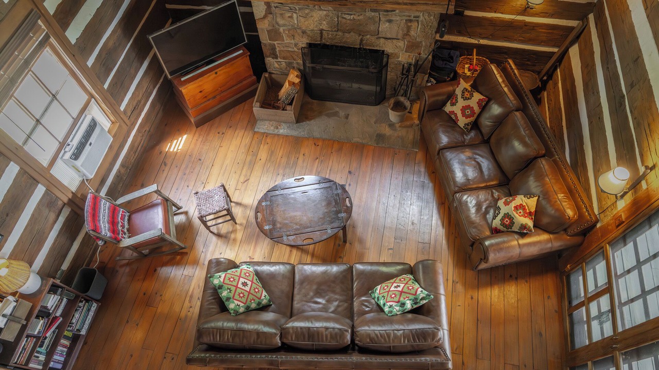 Photo of Livingroom in Beersheba Springs