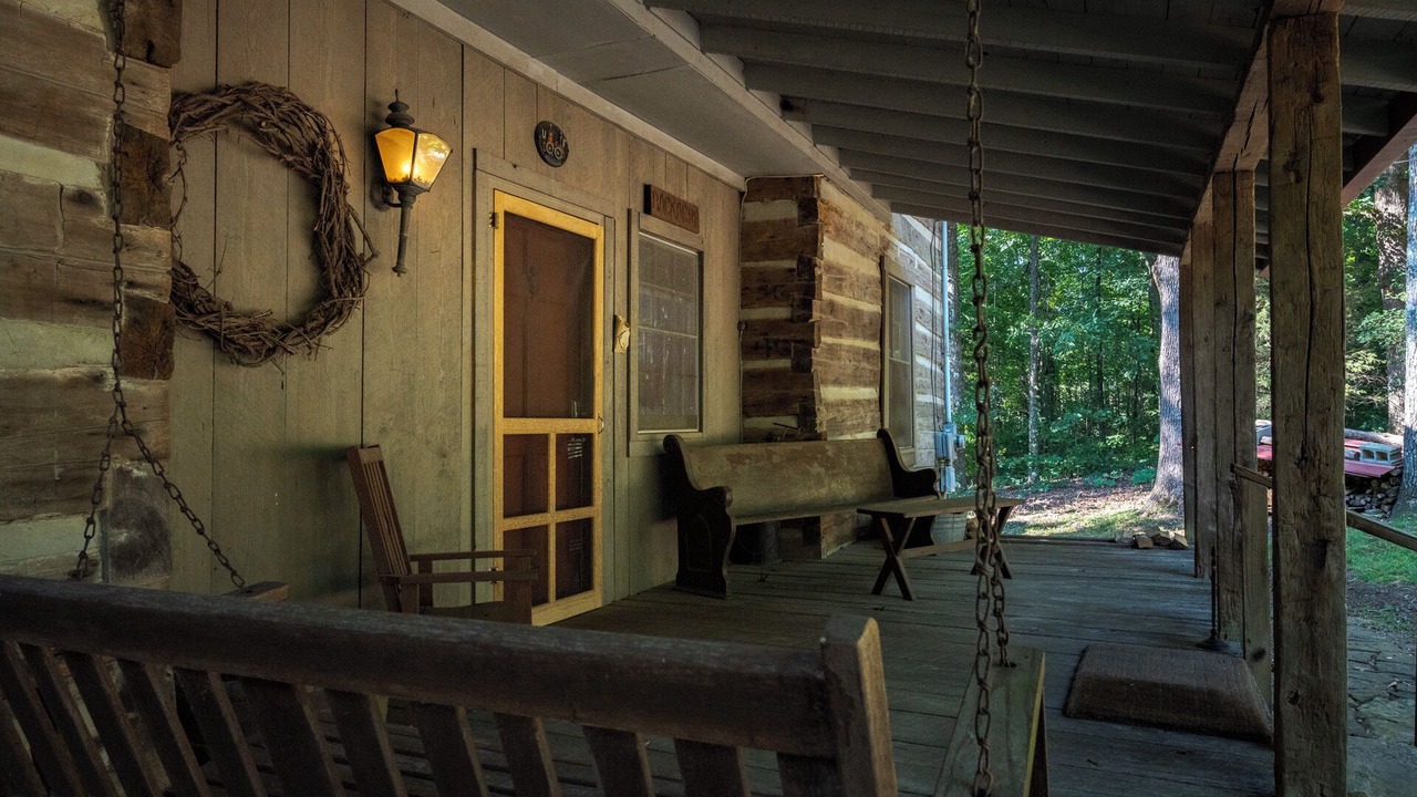 Photo of Livingroom in Beersheba Springs