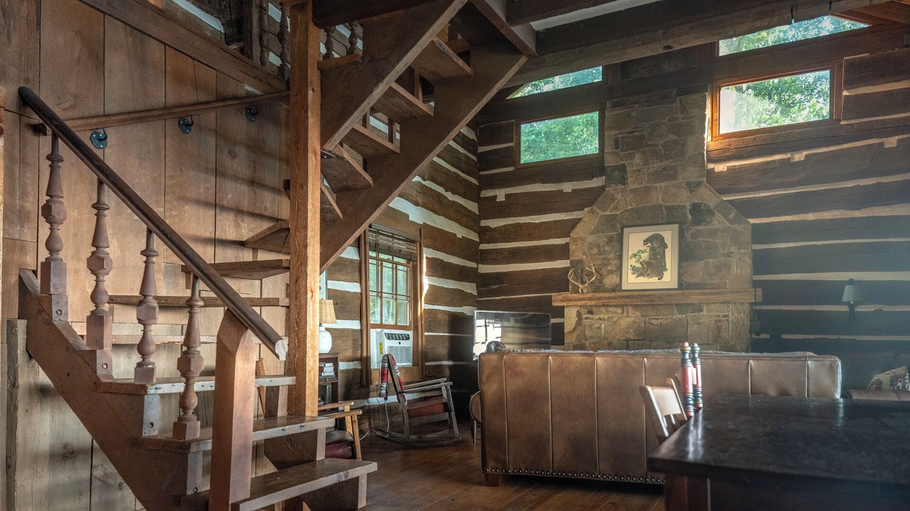 Photo of Livingroom in Beersheba Springs