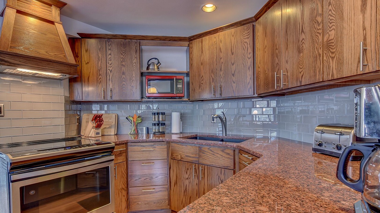 Photo of Kitchen in Manitou Springs Historic District