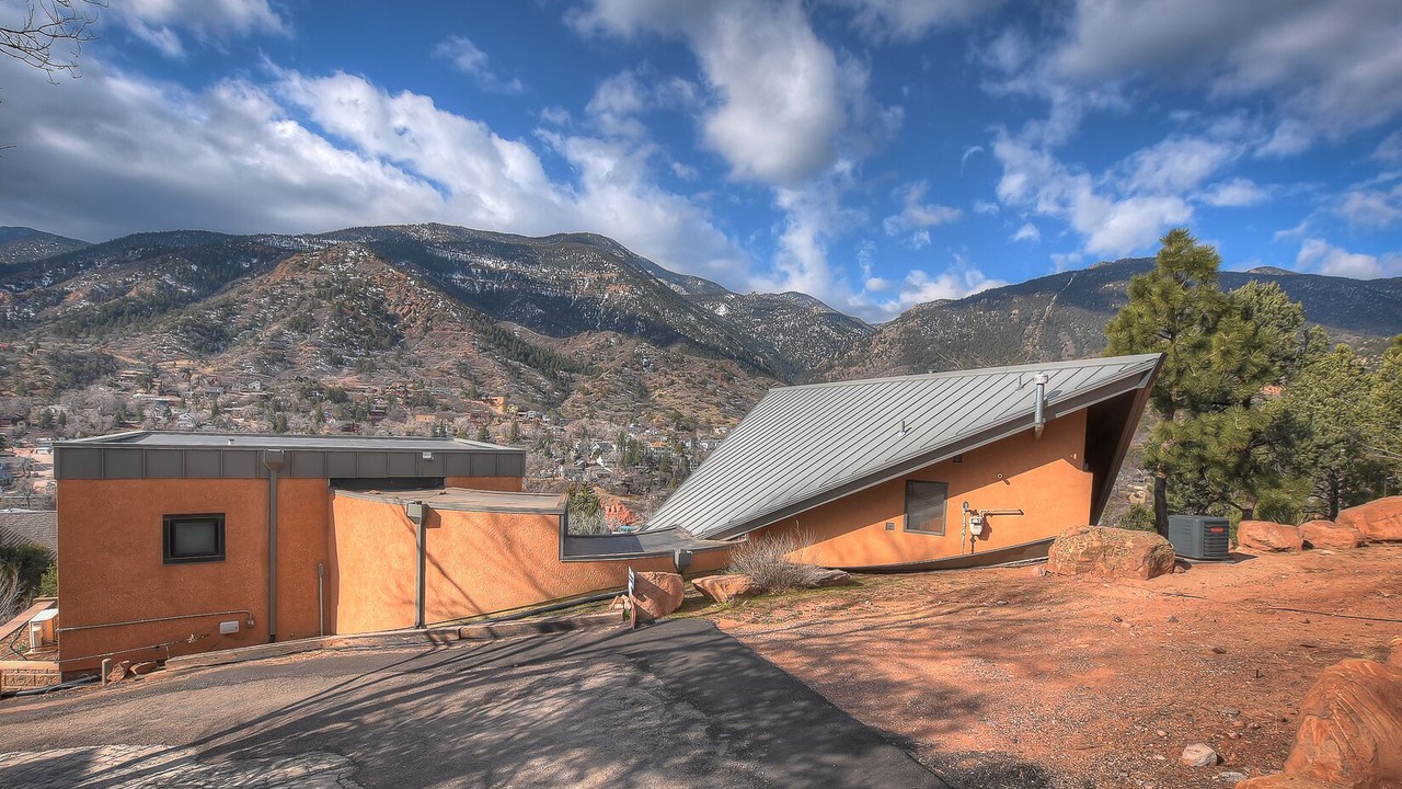 Photo of Outdoor in Manitou Springs Historic District