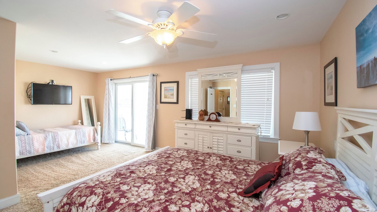 Photo of Bedroom in Brigantine
