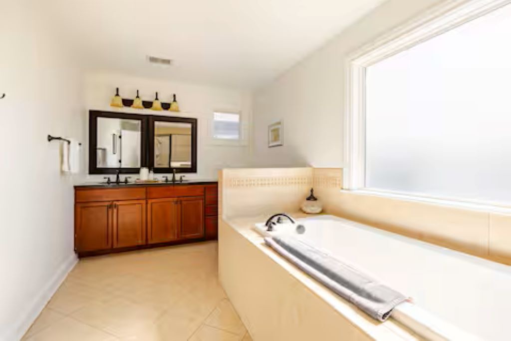 Photo of Bathroom in Buena Vista