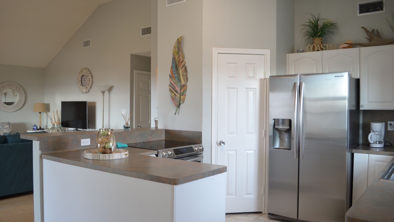 Photo of Kitchen in Bermuda Beach