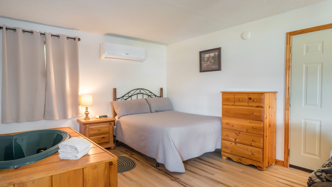 Photo of Bedroom in Cosby