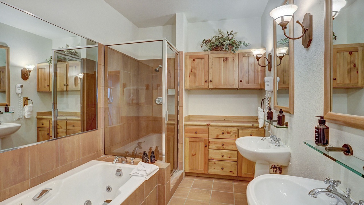 Photo of Bathroom in Keystone