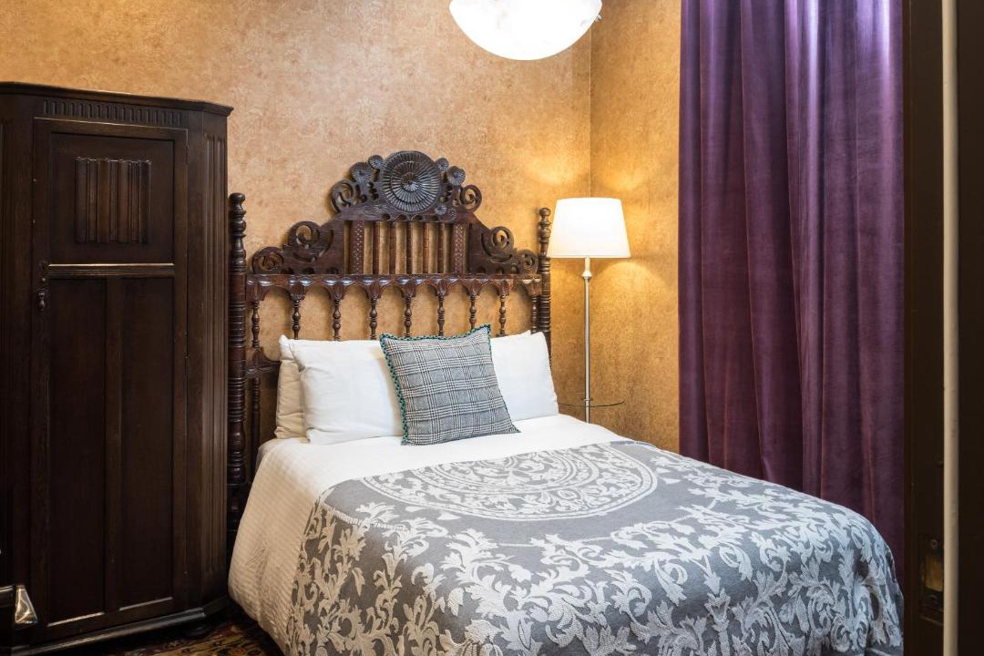 Photo of Bedroom in Lower Pacific Heights