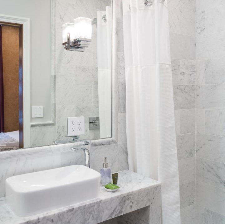 Photo of Bathroom in Lower Pacific Heights