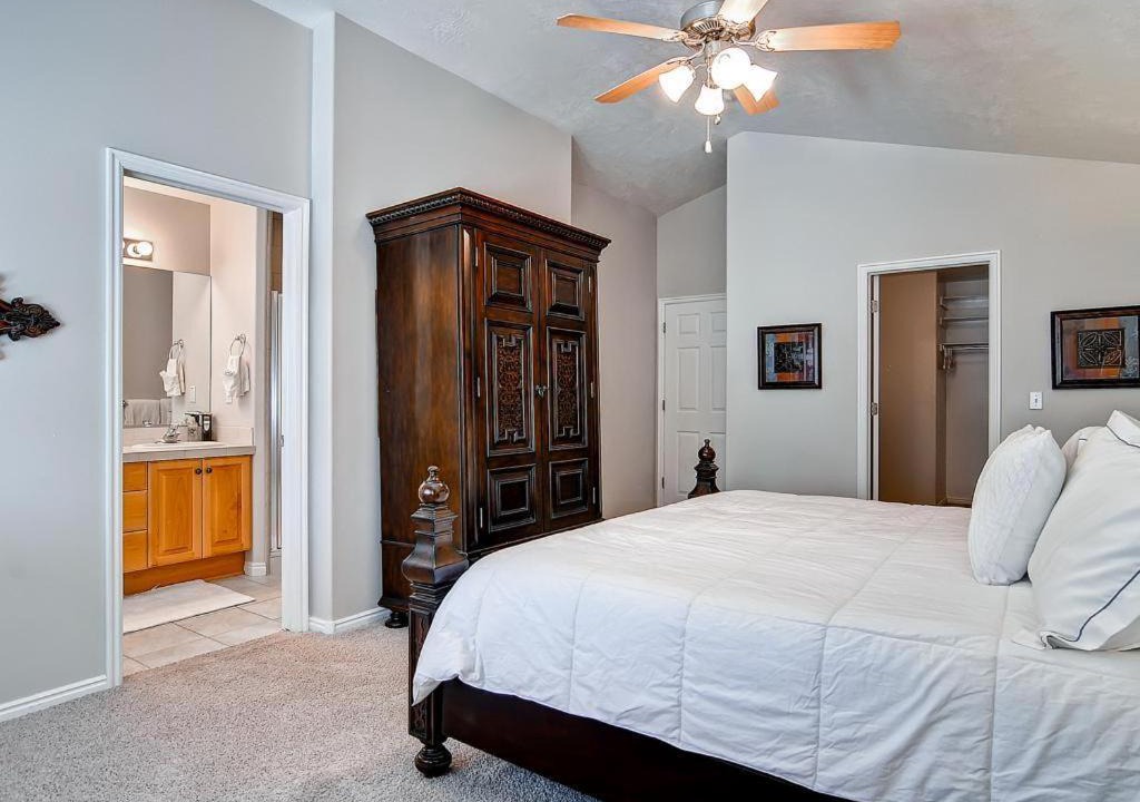 Photo of Bedroom in Cottonwood Heights
