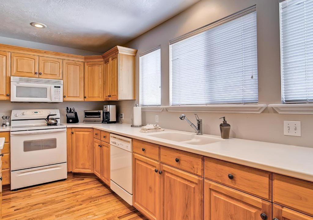 Photo of Kitchen in Cottonwood Heights