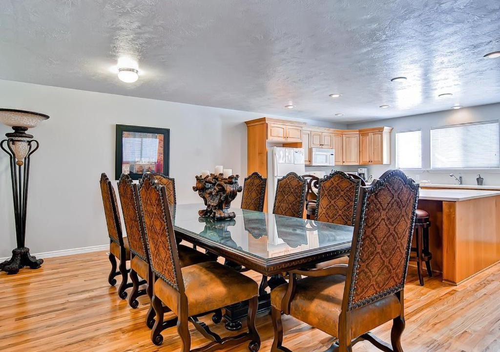 Photo of Kitchen in Cottonwood Heights