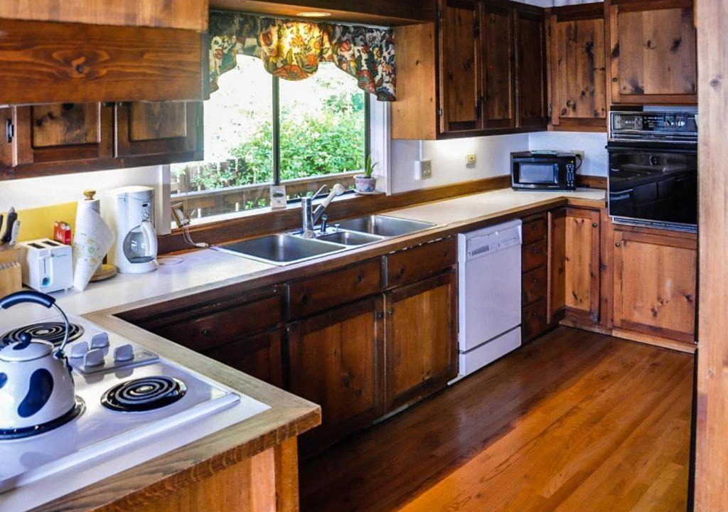 Photo of Kitchen in Lopez Island