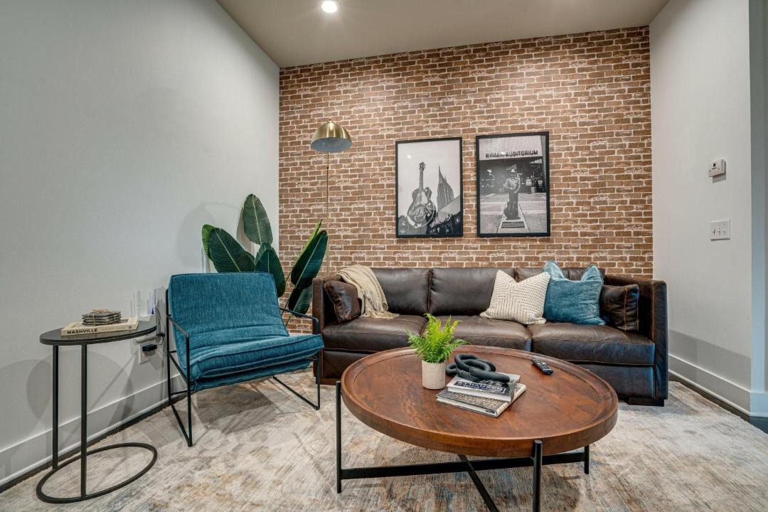 Photo of Livingroom in Midtown