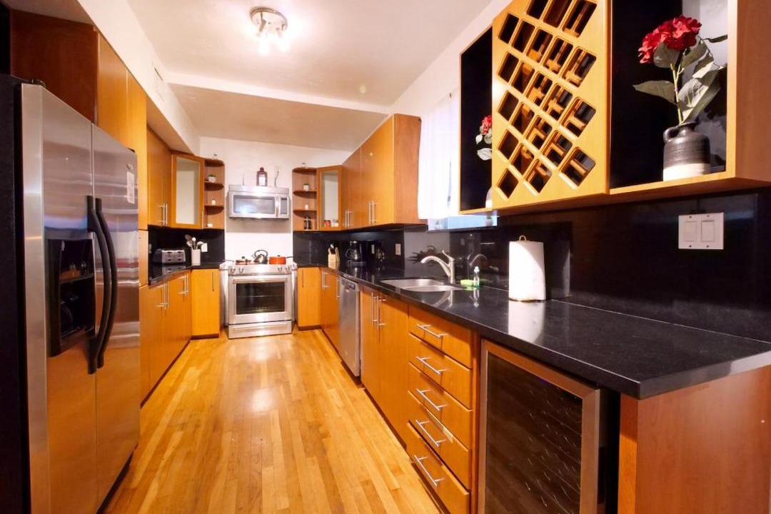 Photo of Kitchen in Midtown