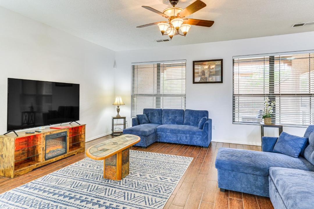 Photo of Livingroom in Rio Rancho