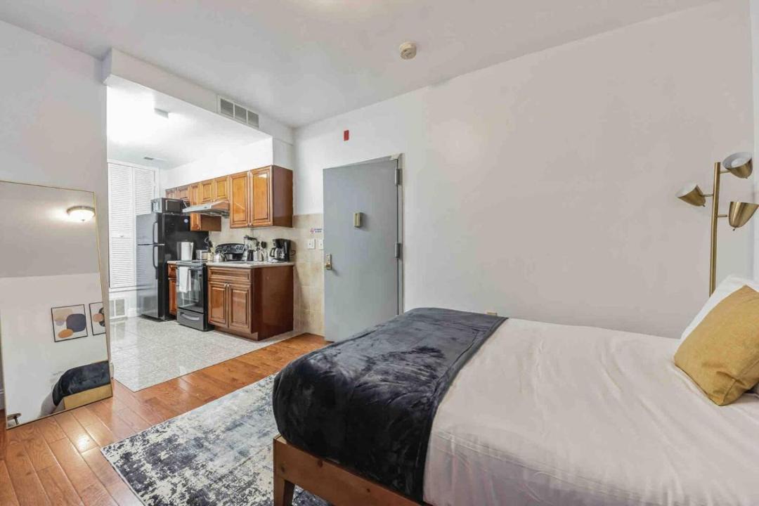 Photo of Bedroom in Center City