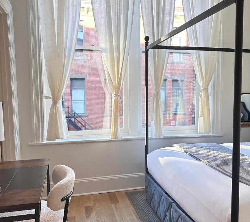 Photo of Bedroom in Downtown