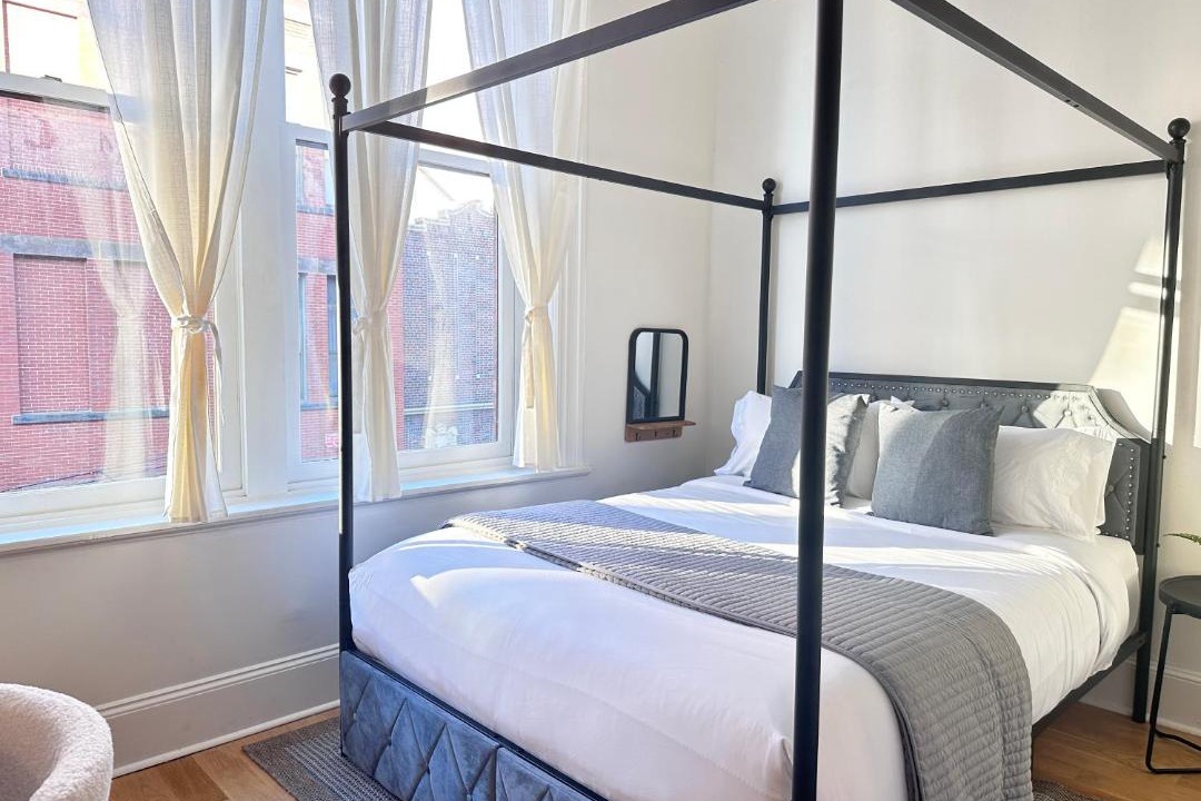 Photo of Bedroom in Downtown