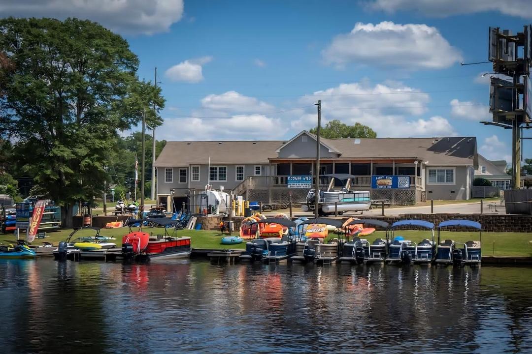 Photo of Others in Lake Oconee