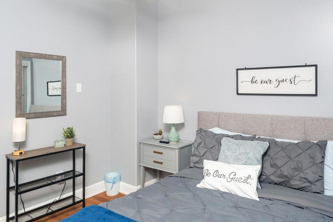 Photo of Bedroom in League City