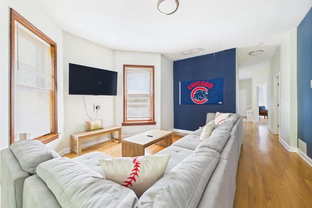 Photo of Others in Wrigleyville
