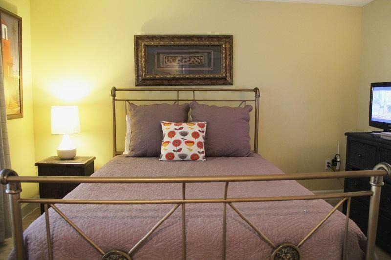 Photo of Bedroom in Orange Beach