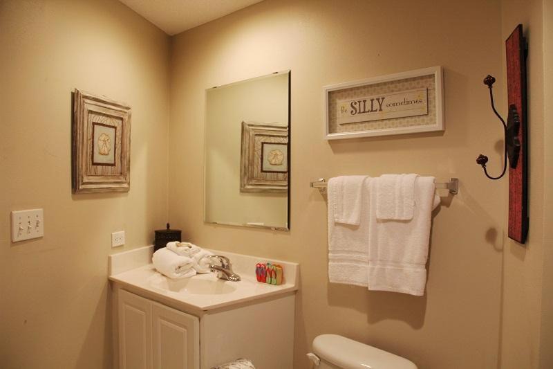 Photo of Bathroom in Orange Beach